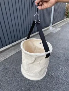 Item thumbnail for item 8e6d3c3b-1fd3-4060-a0f8-5819818e1958