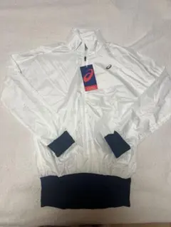 新品未使用　アシックス　パーカー