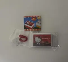 サンリオ　ミニランチBOX キーホルダー　 ハローキティ