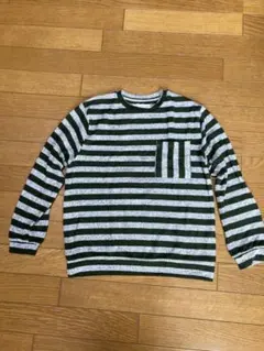 緑と白のストライプ 長袖カットソー