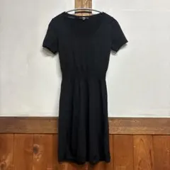 UNIQLO ブラック 半袖ミニワンピース S