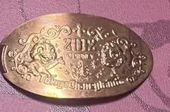 ディズニー　スーベニアメダル　2012 チップとデール