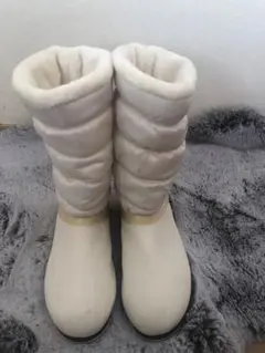 Item thumbnail for item 20128227-9225-4ed6-83d8-8b8b8f66dac0