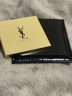 YSL BEAUTE ゴールドコンパクトミラー