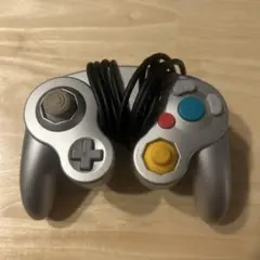 ゲームキューブコントローラー シルバー