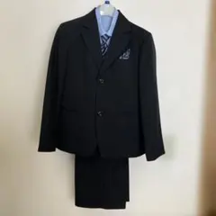 美品フォーマルスーツ ハーフパンツ黒 ストライプ 水色シャツ130