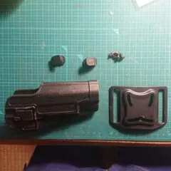 ホルスター 個人装備