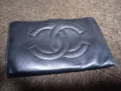 CHANEL ブラックレザー 二つ折り財布