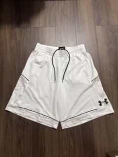 UNDER ARMOUR バスケットボールパンツ ホワイト LGのサムネイル