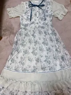 axes femme フラワープリントレーシー　ワンピース