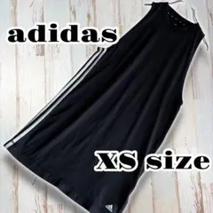 adidas アディダス　黒ブラック タンクトップ ノースリーブ　スポーツ　綿