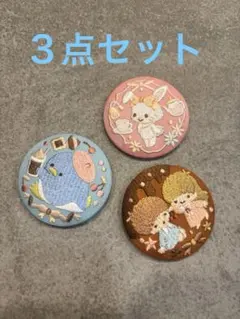 サンリオ キャラクターズ　刺繍缶バッチ　３点セット