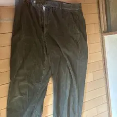 コーディロイパンツ