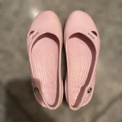 Crocs ピンク サンダル W4のサムネイル