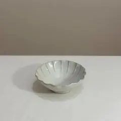 【新品】瀬戸焼 赤津焼 15cm 小鉢 輪花 鉢 サラダボウル 手造り 陶器
