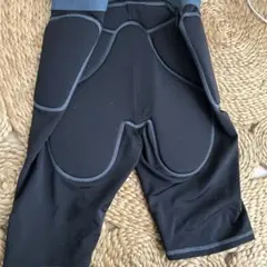 ヒップガード Mサイズ パッド付き