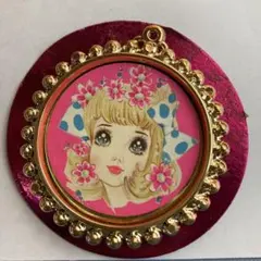 昭和レトロ　ペンダントトップ