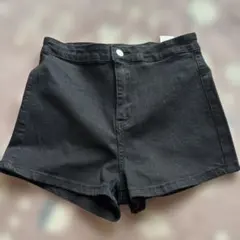 ブラックデニムショートパンツ