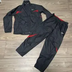 Item thumbnail for item ef89ad46-d3c9-4d78-a287-a628aa9b36b6