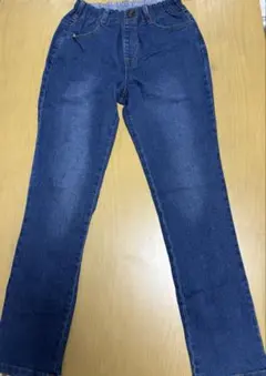 ブリーズ　サイズ150 デニムパンツ