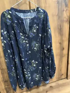 GLOBAL WORKさらさらリラックスプリント長袖シャツ　 S ネイビー花柄