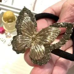 最後★⭐︎ヘアゴム436キラキラストーン合金の蝶々ビジューヘアゴムくり抜き高級立体