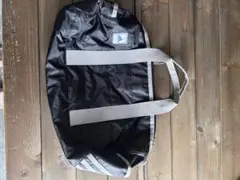 adidas ナイロン　ドラムバッグ　ショルダー