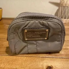 マークジェイコブス　ポーチ