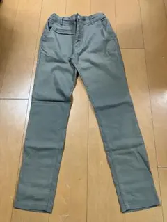 メンズ　ズボン　カーキ