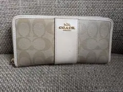 ケ*ロ様 COACH 二つ折り財布 ベージュ