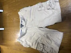 TOMMY HILFIGER カーゴショートパンツ ベージュのサムネイル