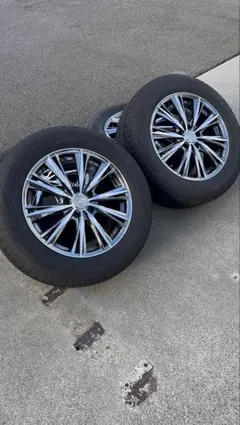 最終値下げ‼️30プリウス！205/50R17 VEX PCD100 5穴 最終値下げ\u203c️30プリウス！205&frasl;50R17 VEX PCD100 5穴