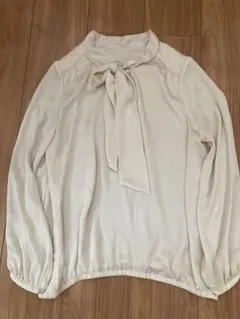 グリーンレーベル　ブラウス