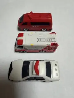 緊急車両 ミニカー 3台セット 消防車 パトカー③