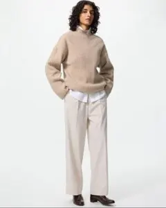 タックワイドパンツ