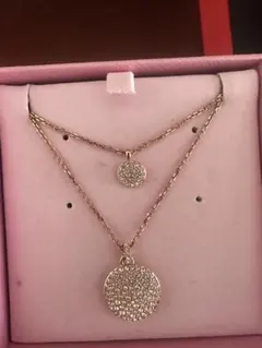 ストーン付き二重チェーンネックレス