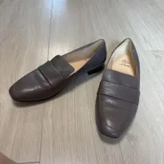 ローファーパンプス 革靴