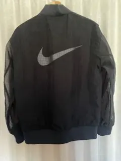 nike ナイロンジャケット