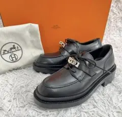 新品HERMES ファースト ローファー ケリーバックル 革靴 レースアップのサムネイル