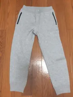 UNIQLO スウェットパンツ グレー 130cm