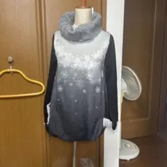 axes femme 雪の結晶プリント 長袖チュニック