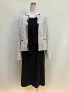 セレモニースーツ　レディース