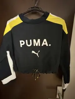 PUMA クロップドスウェット S 黒/白/黄色