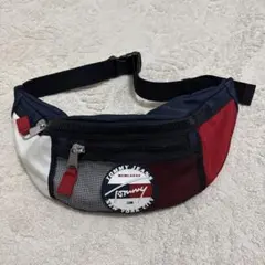 Item thumbnail for item 446f05a6-d4c3-4991-8fd8-7e8df2a4cadc