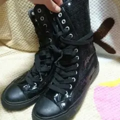 スパンコールスニーカー