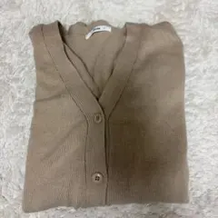 【極美品！期限付き】WEGO ベージュ Vネック カーディガン ボタン付き