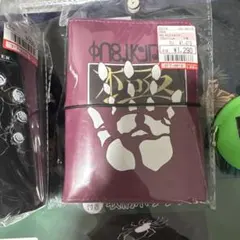 HUNTER×HUNTER しまむらコラボ　シール帳　他の3つも付けれる説明見て