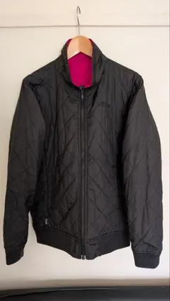 adidas キルティングジャンパー ブラック/ピンク リバーシブル