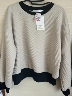 m*°様 しまむら 配色プルオーバー L ベージュ×黒