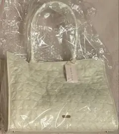 Maison de FLEUR WEB限定　痛ば　リボンキルティングトート